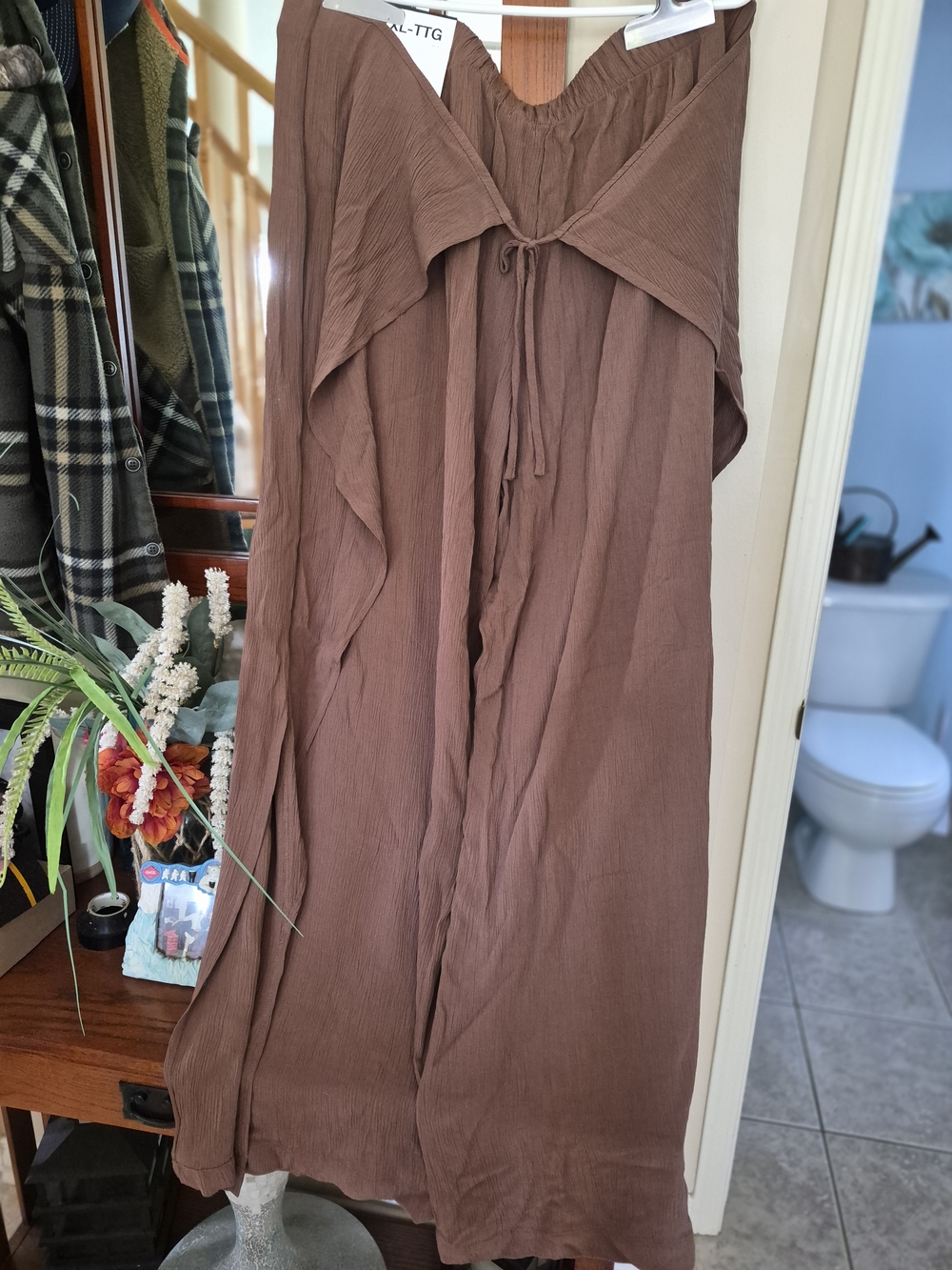 Reitmans Brown Wide-Leg Wrap Overlay Pants with Drawstring - Picture 3 of 4